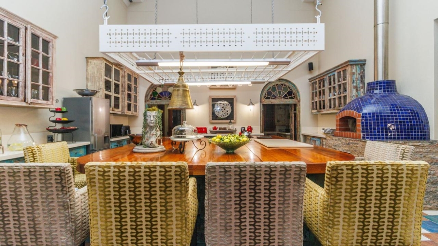 5 Bedroom Property for Sale in Winelands Western Cape